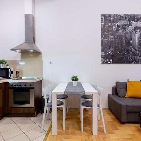 Downtown Home In The Gozsdu Garden ブダペスト エクステリア 写真