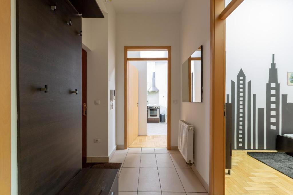 Downtown Home In The Gozsdu Garden ブダペスト エクステリア 写真